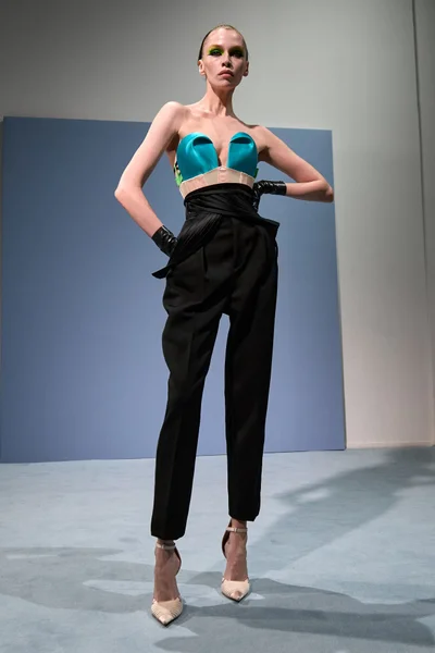 Look 6